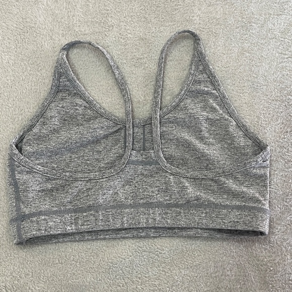 Sports Bras and Leggings Bundle Size XS - Picture 7 of 15